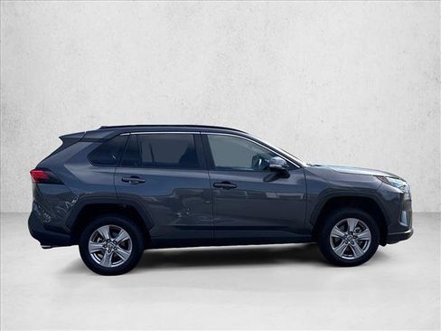 Used 2025 Toyota RAV4 XLE FWD image 4