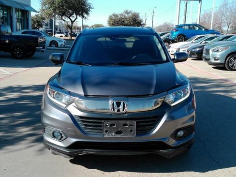 Used 2022 Honda HR-V EX image 2