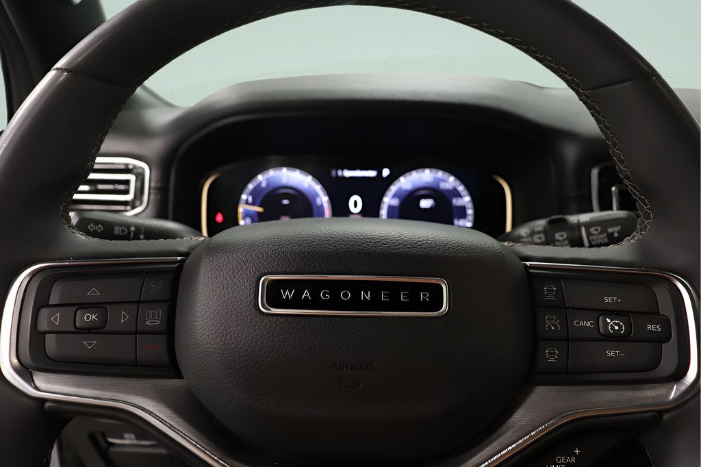 Used 2024 Jeep Wagoneer Series II AWD/4WD image 15
