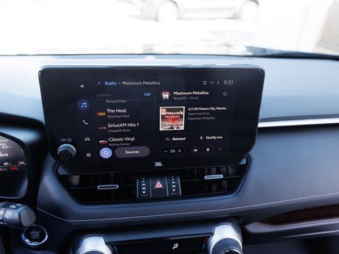 Used 2024 Toyota RAV4 Limited image 21