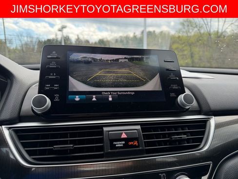 Used 2018 Honda Accord Sport image 18