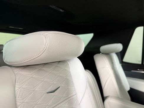 Certified 2026 Cadillac Escalade Platinum Sport w/ LPO, ONYX Package image 33