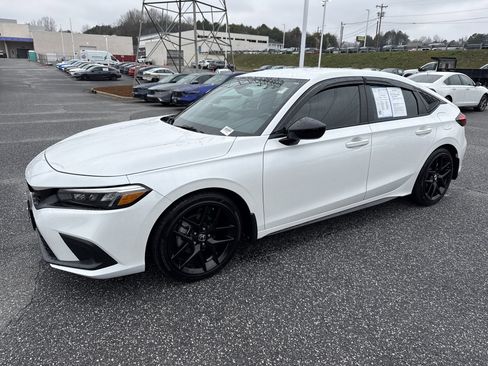 Certified 2024 Honda Civic Sport image 5