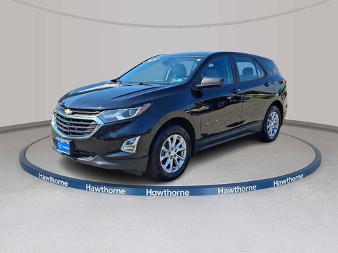 Used 2020 Chevrolet Equinox LS AWD/4WD image 3