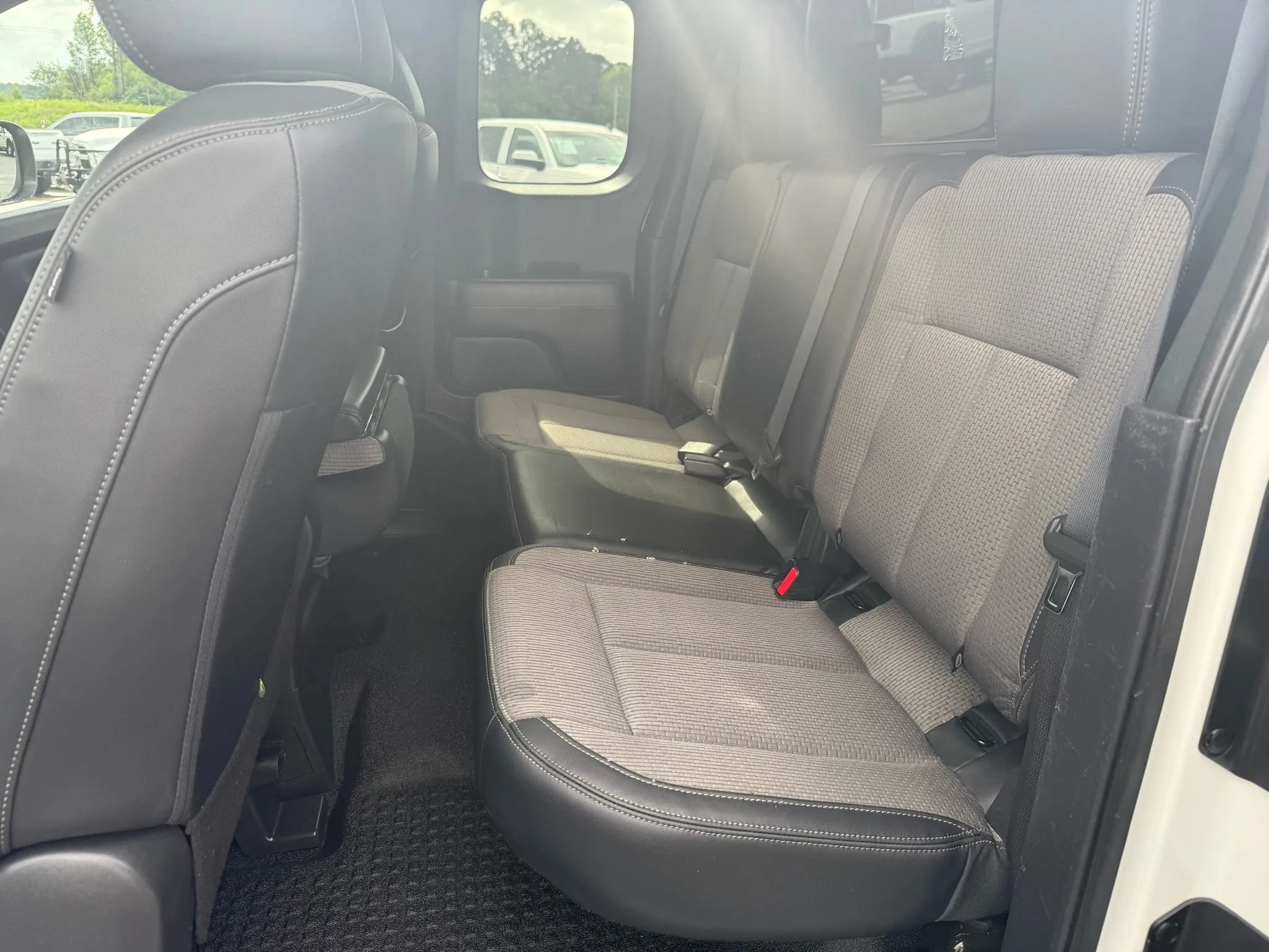 Used 2020 Nissan Titan S w/ S Utility Package AWD/4WD image 15
