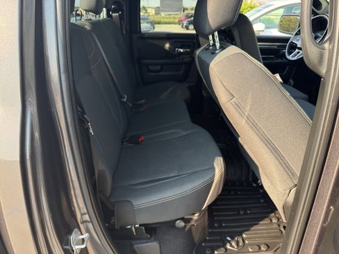 Used 2022 RAM 1500 Classic Warlock w/ Electronics Group image 14