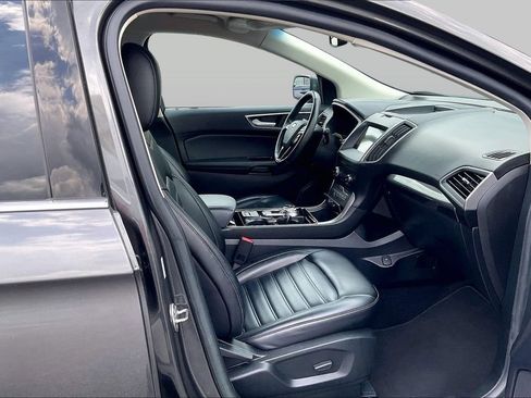 Used 2020 Ford Edge SEL FWD image 7