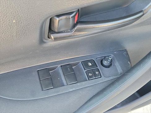 Used 2024 Toyota Corolla LE FWD image 16