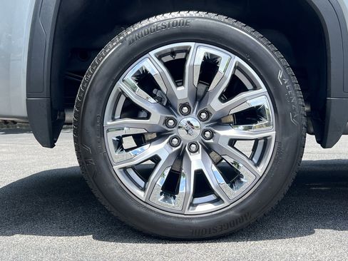 Used 2025 GMC Sierra 1500 Denali w/ Denali Reserve Package AWD/4WD image 44