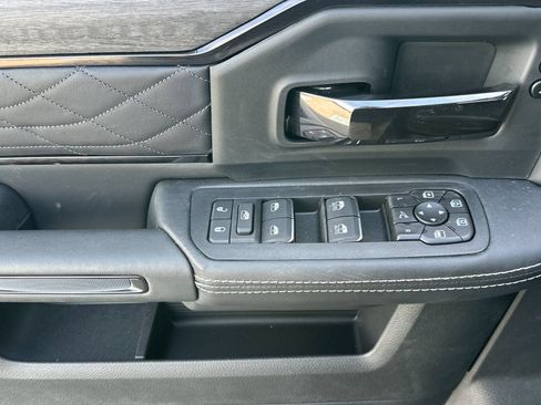 New 2026 RAM 2500 Limited image 11