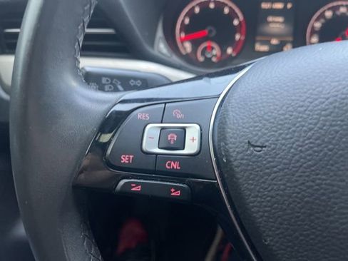 Used 2022 Volkswagen Passat 2.0T SE image 27