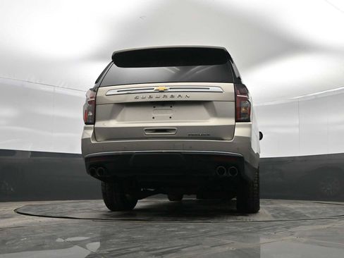 Used 2024 Chevrolet Suburban Premier image 36