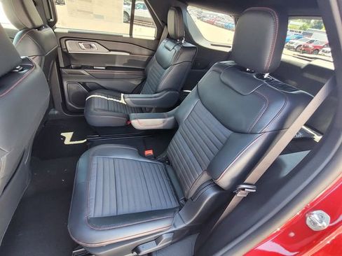 New 2026 Ford Explorer ST-Line w/ ST-Line Street Pack AWD/4WD image 6
