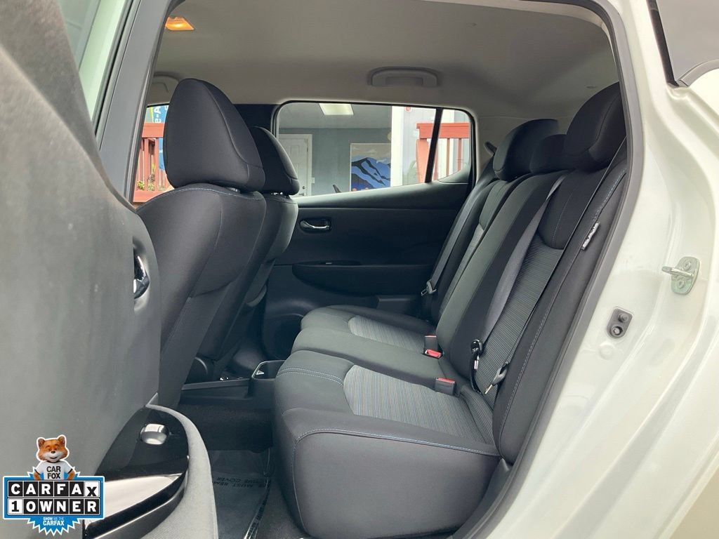 Used 2025 Nissan Leaf SV Plus FWD image 8