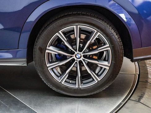 Certified 2022 BMW X6 xDrive40i w/ M Sport Package image 11