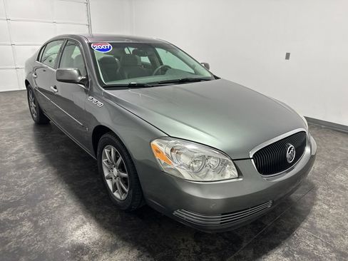 Used 2007 Buick Lucerne CXL w/ Luxury Package FWD image 3