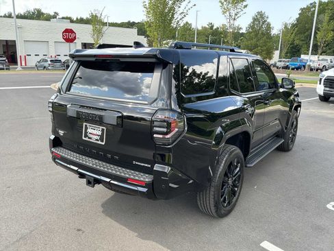 Used 2026 Toyota 4Runner Platinum AWD/4WD image 9