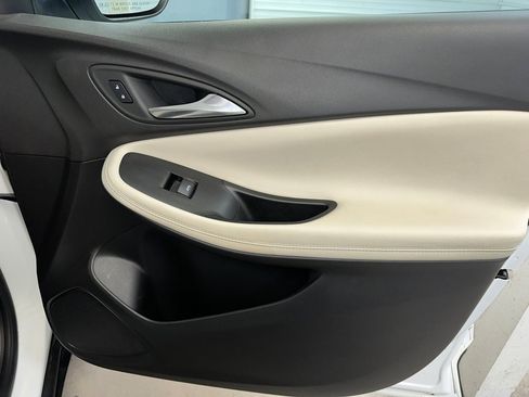 Certified 2023 Buick Encore GX Select image 29