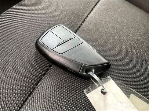 Used 2023 Chevrolet Colorado W/T w/ WT Convenience Package image 10