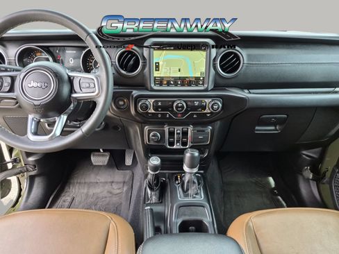 Used 2023 Jeep Wrangler Unlimited Sahara AWD/4WD image 10