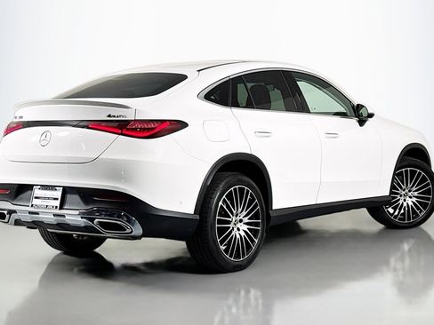 Certified 2025 Mercedes-Benz GLC 300 4MATIC image 33