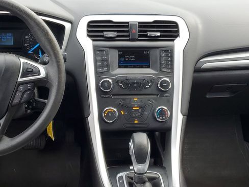 Used 2016 Ford Fusion S FWD image 26