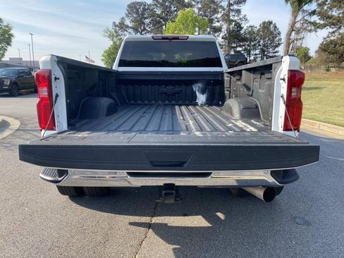Used 2025 Chevrolet Silverado 3500 LT w/ Safety Package AWD/4WD image 7