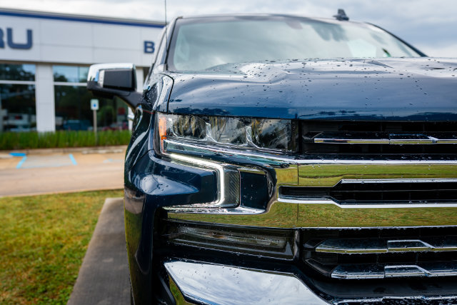Used 2021 Chevrolet Silverado 1500 LTZ RWD image 18