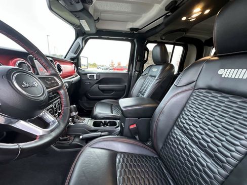 Certified 2022 Jeep Gladiator Rubicon w/ Cold Weather Group image 21