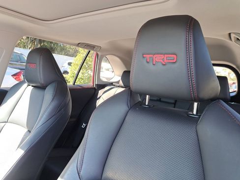 Used 2021 Toyota RAV4 TRD Off-Road image 17