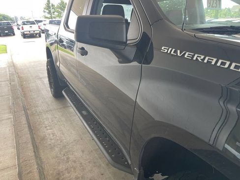 Used 2023 Chevrolet Silverado 1500 Custom AWD/4WD image 6
