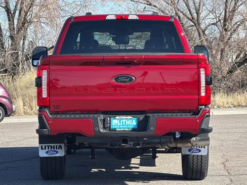 Used 2025 Ford F350 Lariat w/ Black Appearance Package image 7