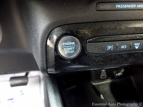 Used 2025 Ford Escape SE w/ PHEV Premium Package image 14