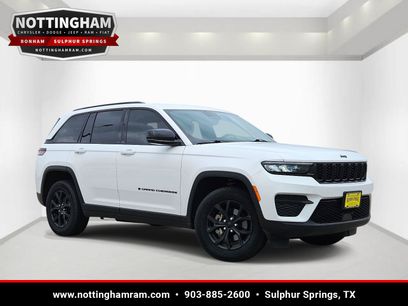 Used 2025 Jeep Grand Cherokee Altitude