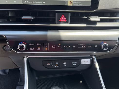 New 2026 Kia Carnival FWD image 19