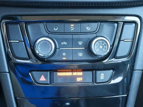 Used 2018 Buick Encore Preferred image 21