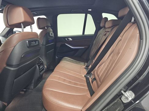 Used 2020 BMW X5 sDrive40i w/ Luxury Seating Package RWD image 16