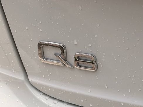 Used 2023 Audi Q8 Premium Plus w/ Premium Plus Package AWD/4WD image 7