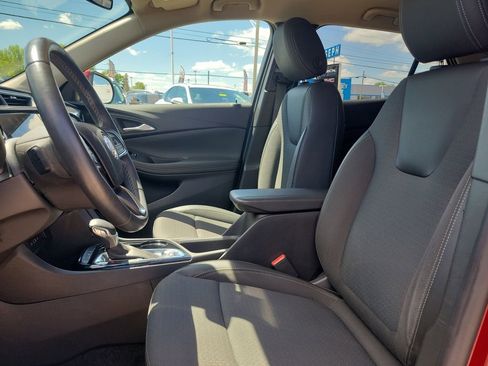 Used 2023 Buick Encore GX Select w/ Sport Touring Package FWD image 17