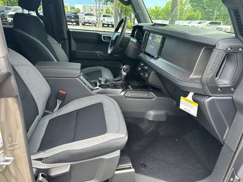 New 2026 Ford Bronco Big Bend AWD/4WD image 13