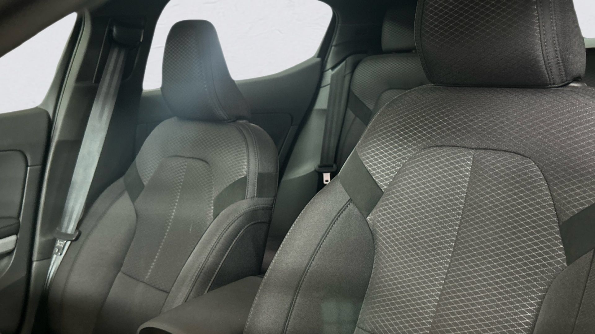 Used 2023 Polestar Polestar 2 AWD/4WD image 17