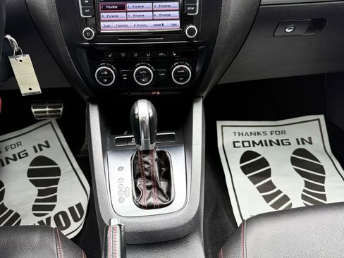 Used 2013 Volkswagen Jetta GLI Autobahn FWD image 20