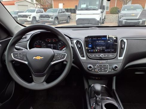 New 2024 Chevrolet Malibu LT image 12