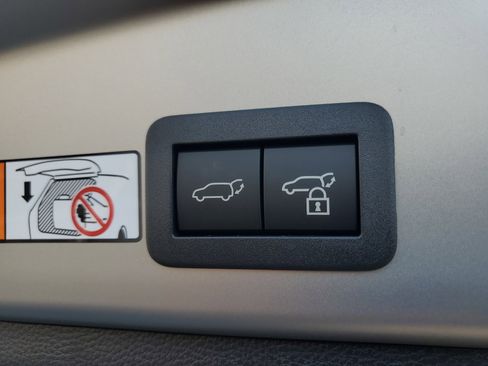 New 2026 Toyota Corolla Cross XLE w/ Convenience Package image 11