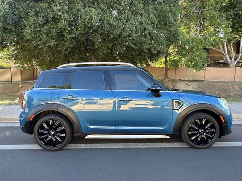 Used 2018 MINI Cooper Countryman S image 9