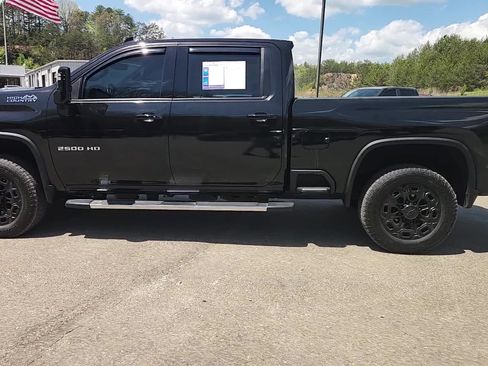 Used 2023 Chevrolet Silverado 2500 High Country w/ Safety Package II AWD/4WD image 6