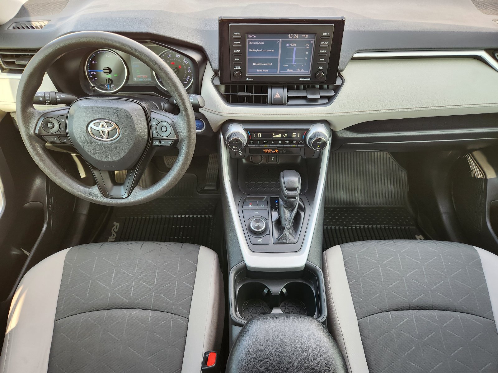 Used 2020 Toyota RAV4 XLE AWD/4WD image 29