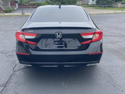 Used 2018 Honda Accord EX-L image 2