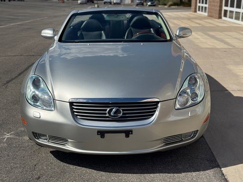 Used 2004 Lexus SC 430 Convertible image 11