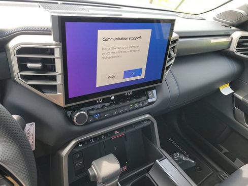 New 2026 Toyota Tundra Platinum AWD/4WD image 14